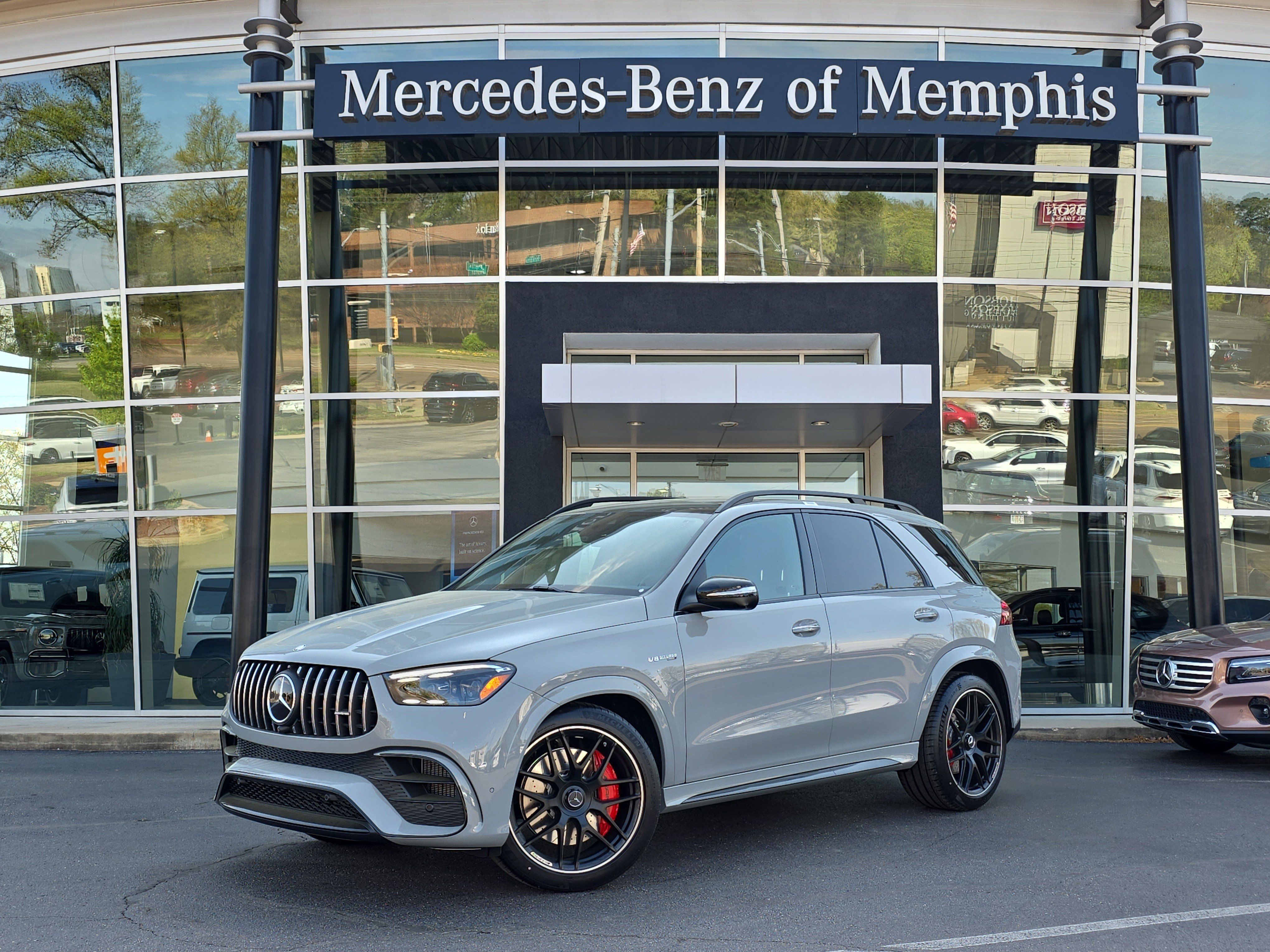 New 2026 MANUFAKTUR Alpine Grey Mercedes-Benz GLE 63 S AMG® image 29
