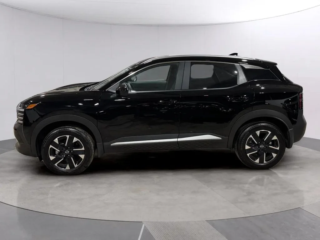 Certified Used 2026 Super Black Nissan SV image 7