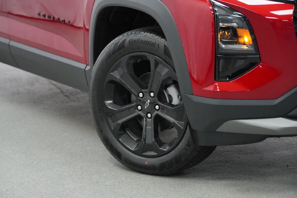 New 2027 Radiant Red Tintcoat Chevrolet LT image 8