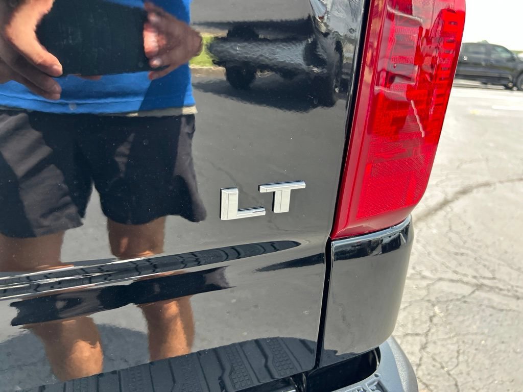 New 2026 Black Chevrolet LT image 14