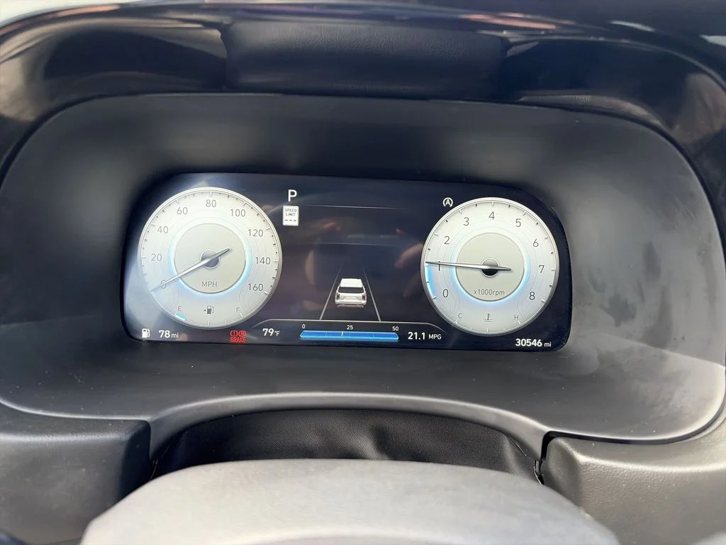 Used 2024 Silver Hyundai SEL image 15