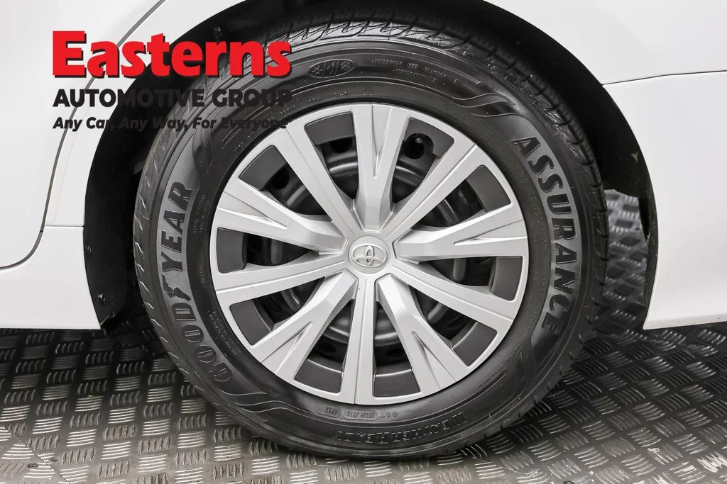 Used 2023 White Toyota LE image 8