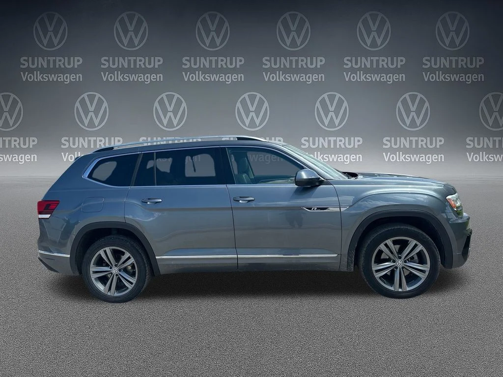 Used 2019  Volkswagen SEL Premium image 39