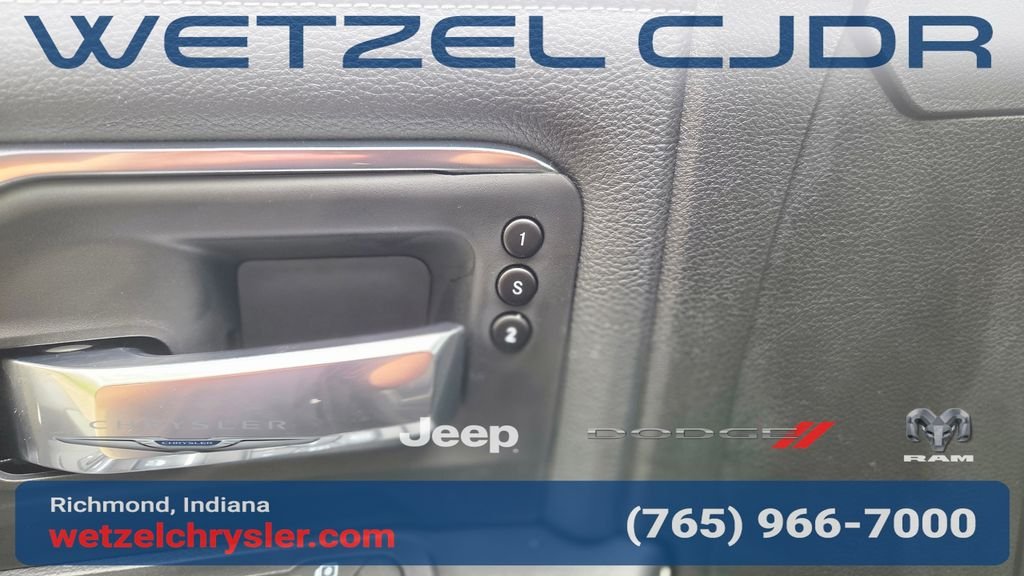 New 2026 Granite Crystal Metallic Clear-Coat Exterior Paint RAM Laramie image 13