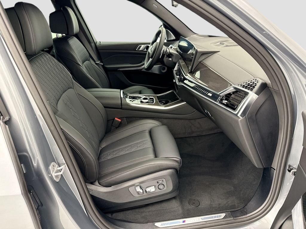 New 2026 Gray Metallic BMW M60i image 19