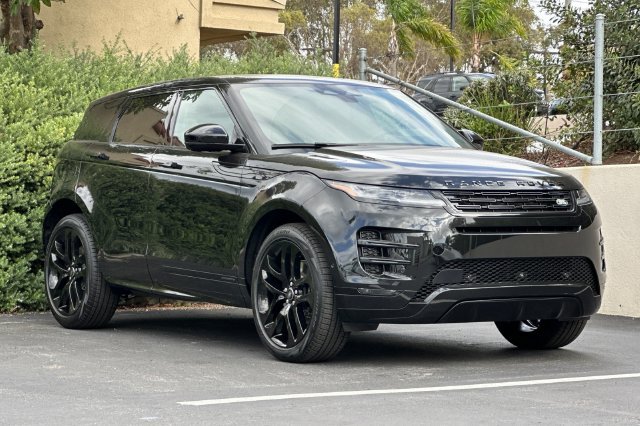 New 2026 Santorini Black Land Rover Hoxton Edition image 7