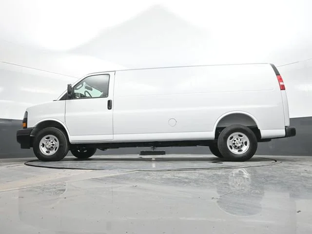 2026 Chevrolet Express Cargo Work Van - Photo 20