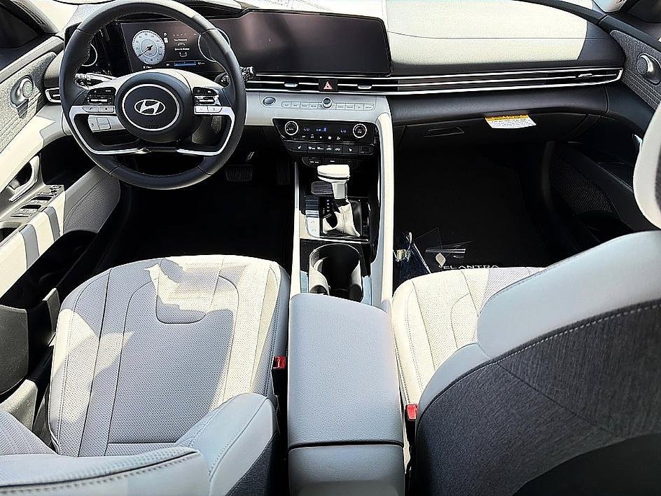 New 2026 Abyss Black Hyundai Limited image 22