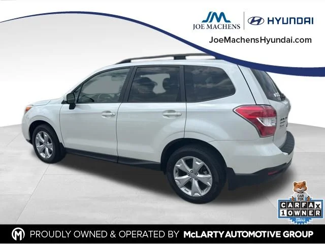 Used 2014 White Subaru 2.5i Premium image 7