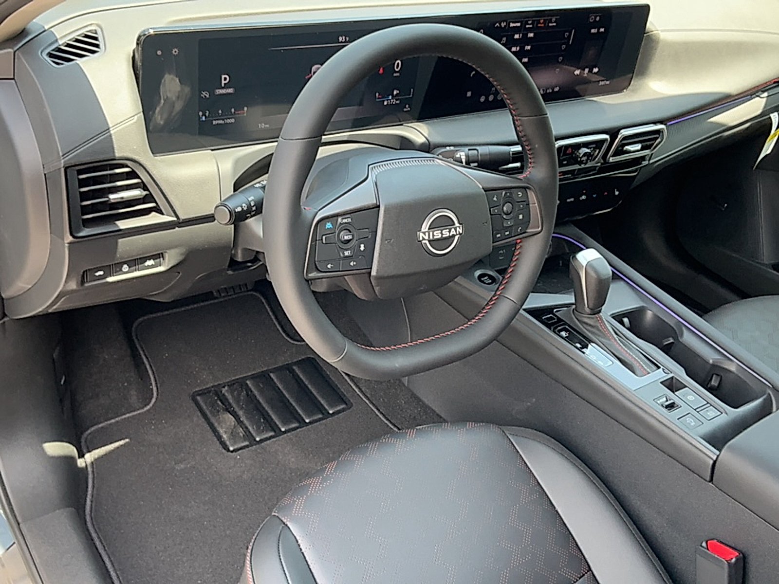 New 2026 Atlantic Gray Metallic/Super Black Nissan SR image 7