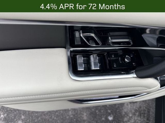 2026 Land Rover Range Rover SE - Photo 12