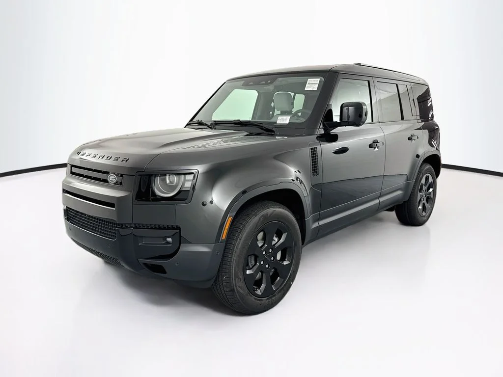 New 2026 Santorini Black Land Rover S image 1