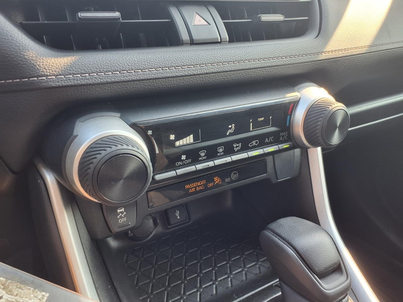 2022 Toyota RAV4 LE Silver at TX Auto Group