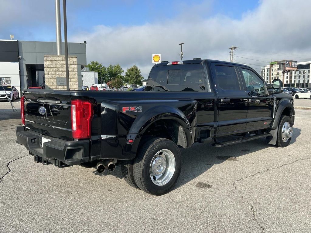 Used 2026 Black Metallic Ford XL image 4