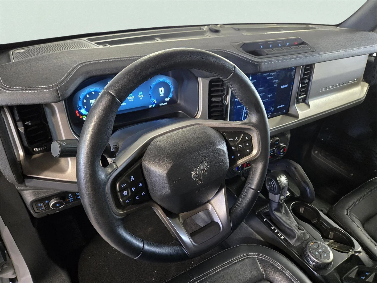 Used 2025 Oxford White Ford Outer Banks image 19
