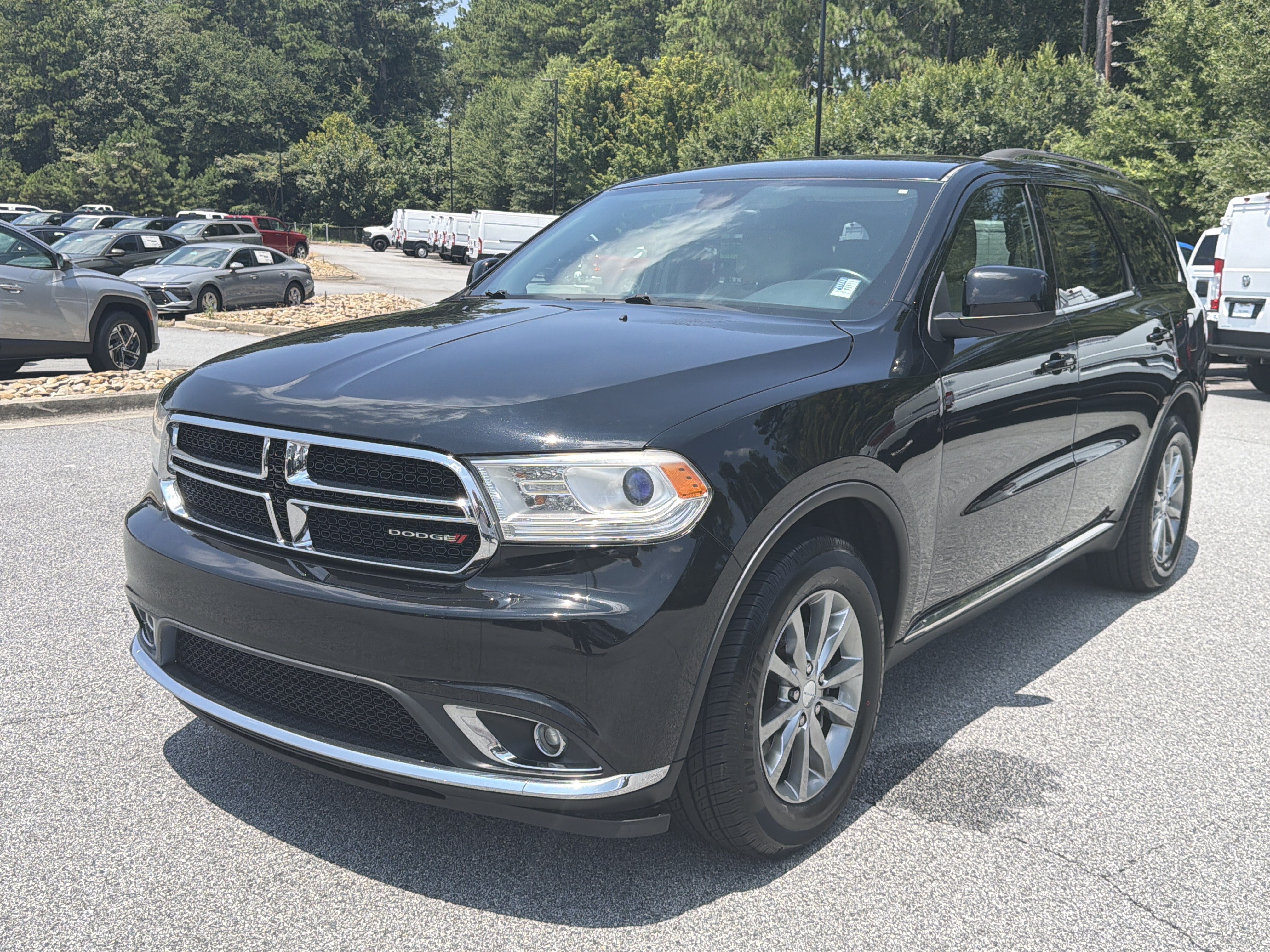 Used 2018 DB Black Clearcoat Dodge SXT image 3