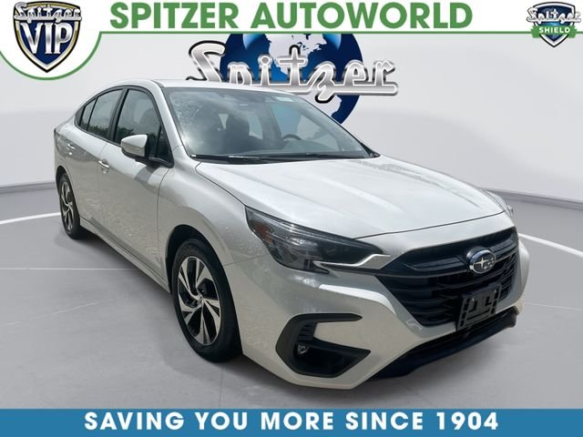 2025 Subaru Legacy Premium's photo