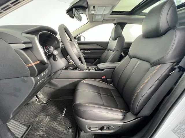 New 2026 Wind Chill Pearl Mazda Premium AWD image 11
