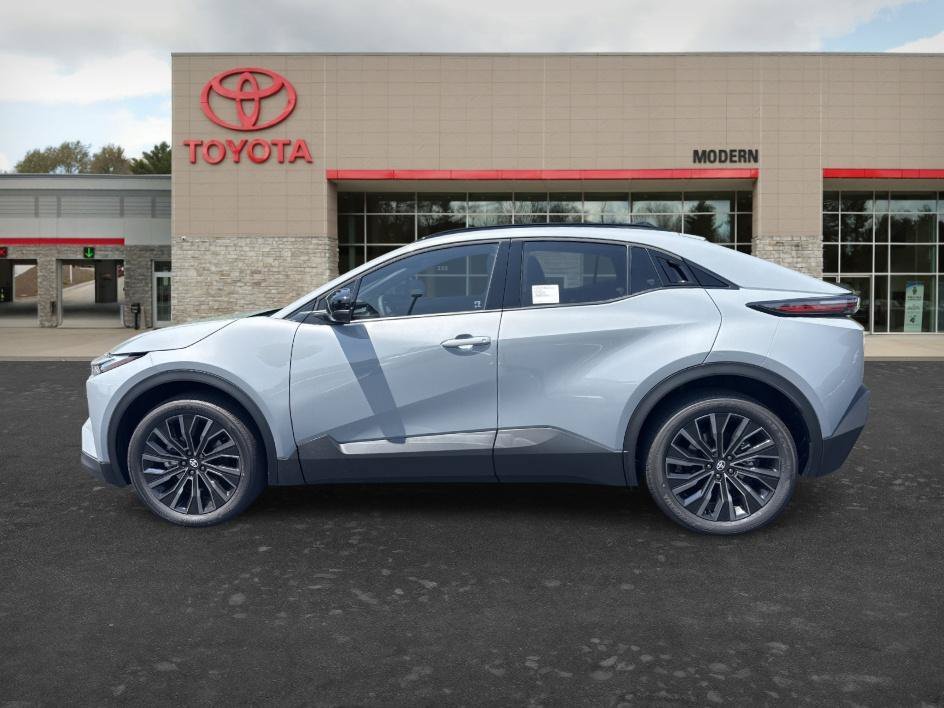 2026 Toyota C-HR XSE - Photo 7