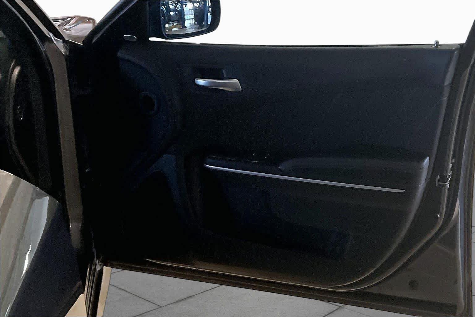 Used 2023 Granite Pearlcoat Dodge R/T image 21