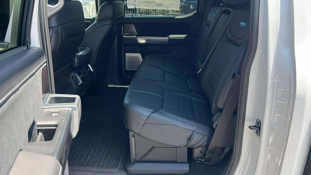 New 2026 Star White Metallic Tri-Coat Ford Platinum® image 11