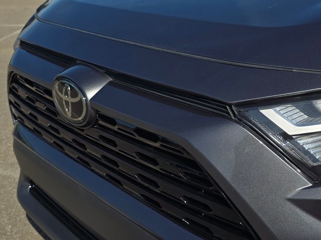 Used 2025 Gray Toyota LE image 13