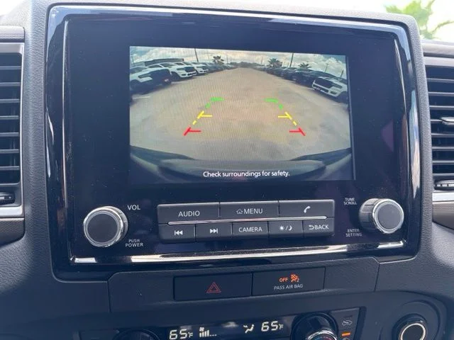 Used 2022 Red Nissan SV image 13