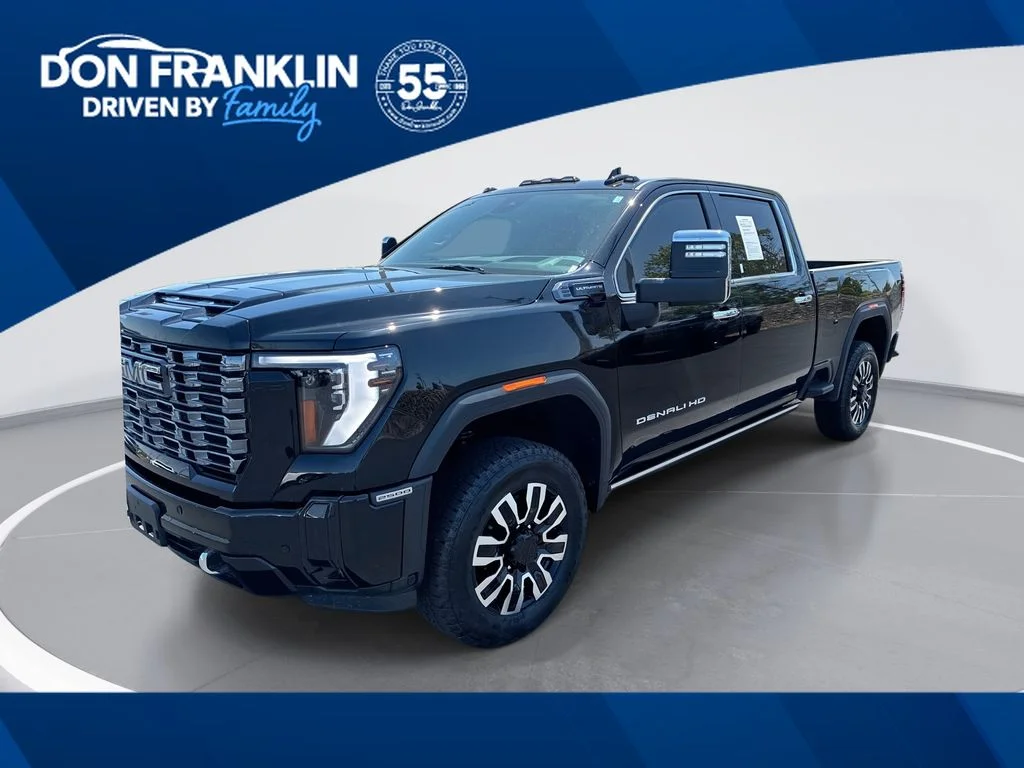 2025 GMC Sierra 4WD Crew Cab Long Box Denali Ultimate's photo