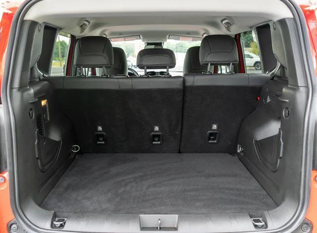 Used 2023 Red Jeep Trailhawk image 11
