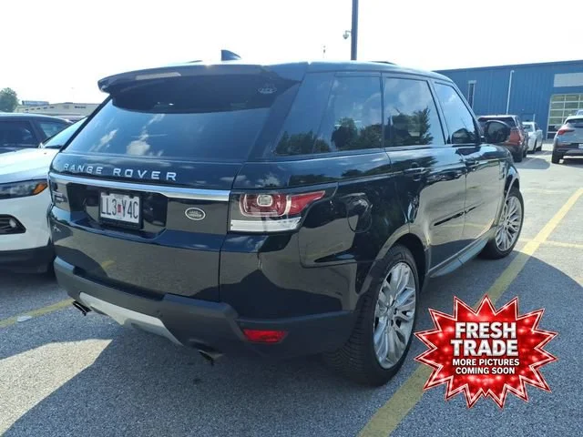 Used 2017 Black Land Rover 3.0L V6 Supercharged HSE image 3