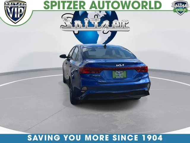 Used 2024 Blue Kia LXS image 8