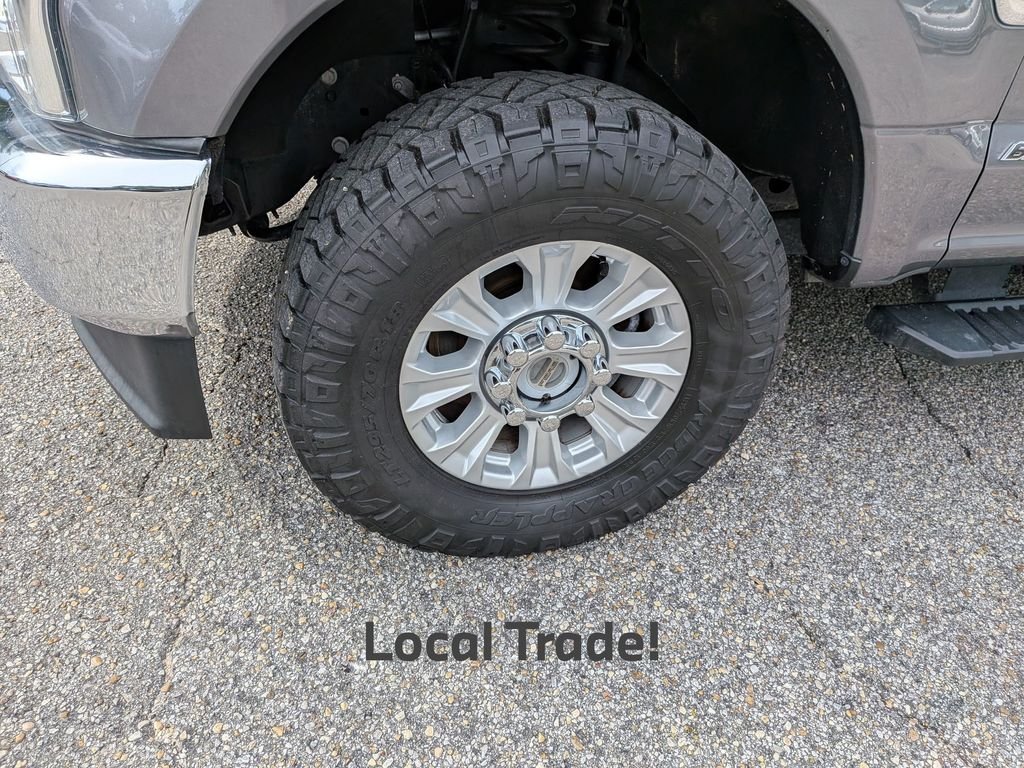 Used 2022 Gray Ford XLT image 12