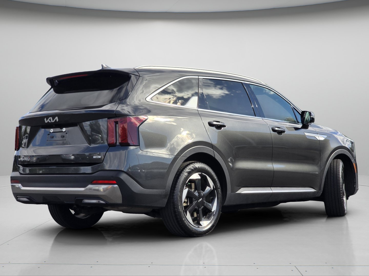 Used 2025 Interstellar Gray Kia EX image 27