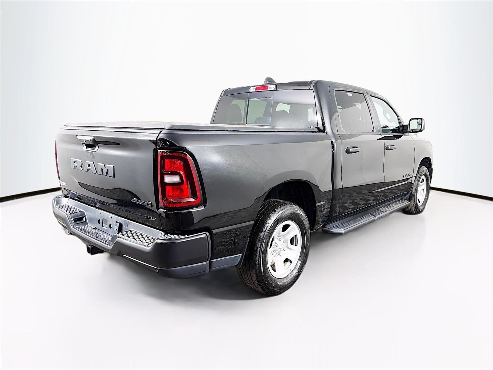 Used 2025  Ram Tradesman image 7