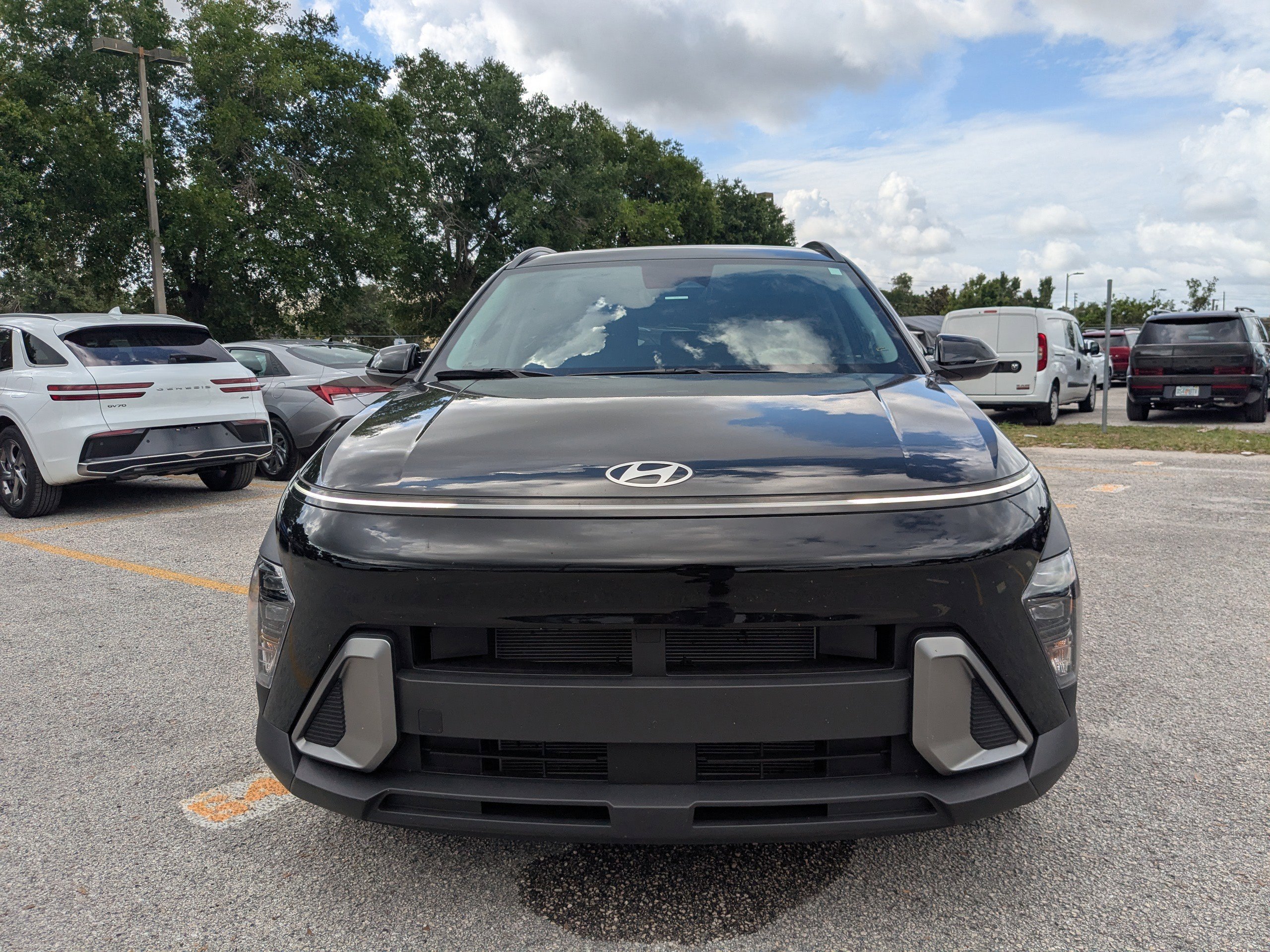 Used 2025 Abyss Black Pearl Hyundai SEL Convenience image 3