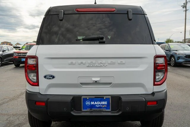 New 2026 White Ford Outer Banks image 7