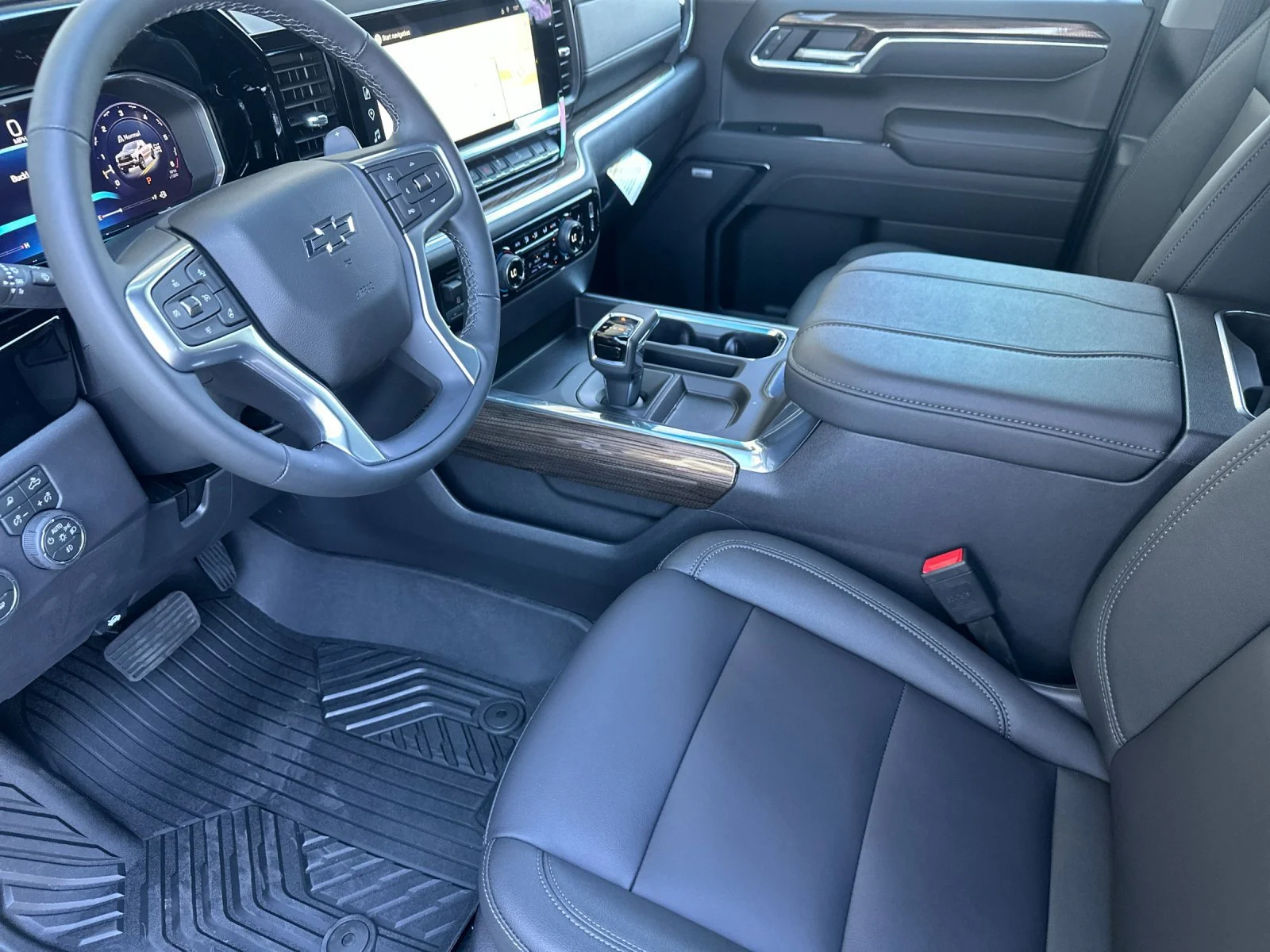 2026 Chevrolet Silverado 1500 LT Trail Boss - Photo 10