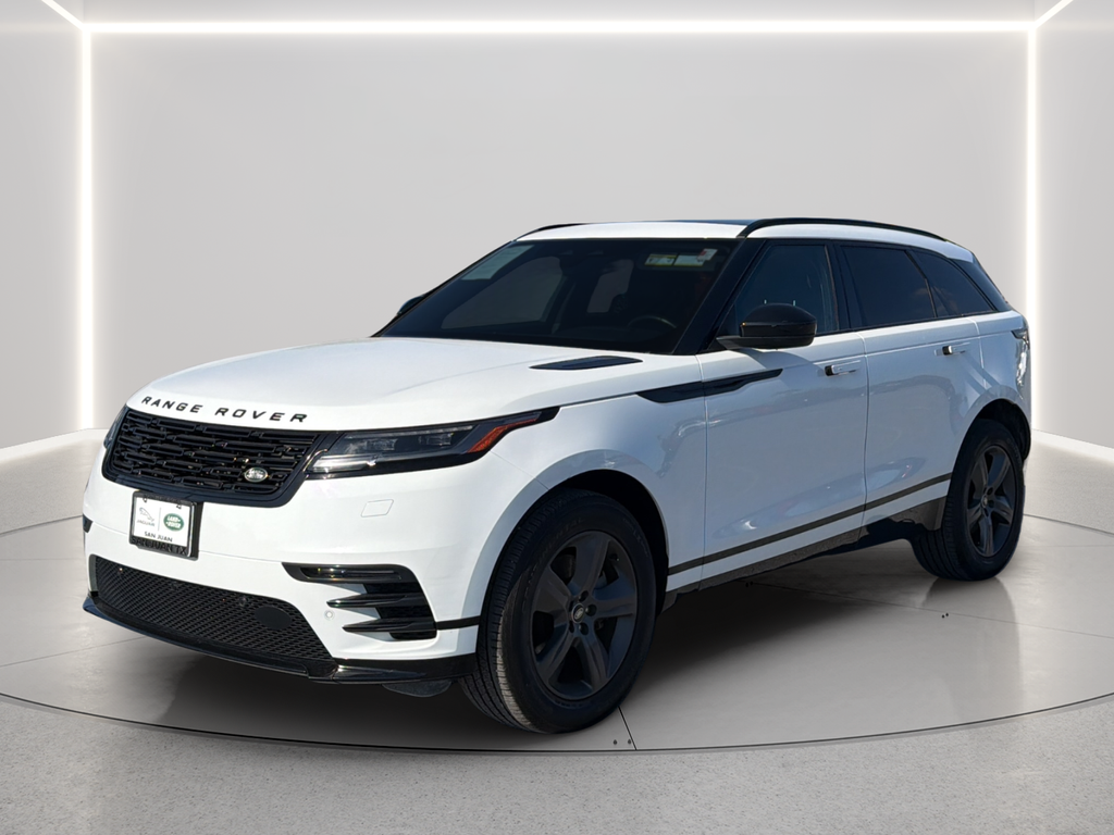 Used 2025 Fuji White Land Rover Dynamic SE image 9