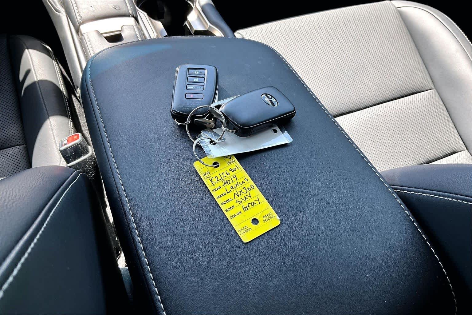Used 2019 Nebula Gray Pearl Lexus  image 14