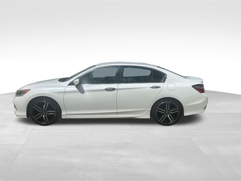 Used 2017 Honda Accord Sport SE with VIN 1HGCR2F18HA009700 for sale in Washington, PA