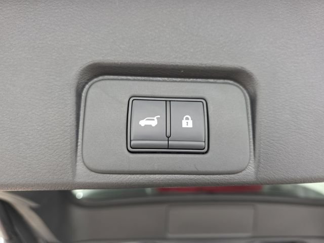 Used 2025 Gray Nissan SV image 35