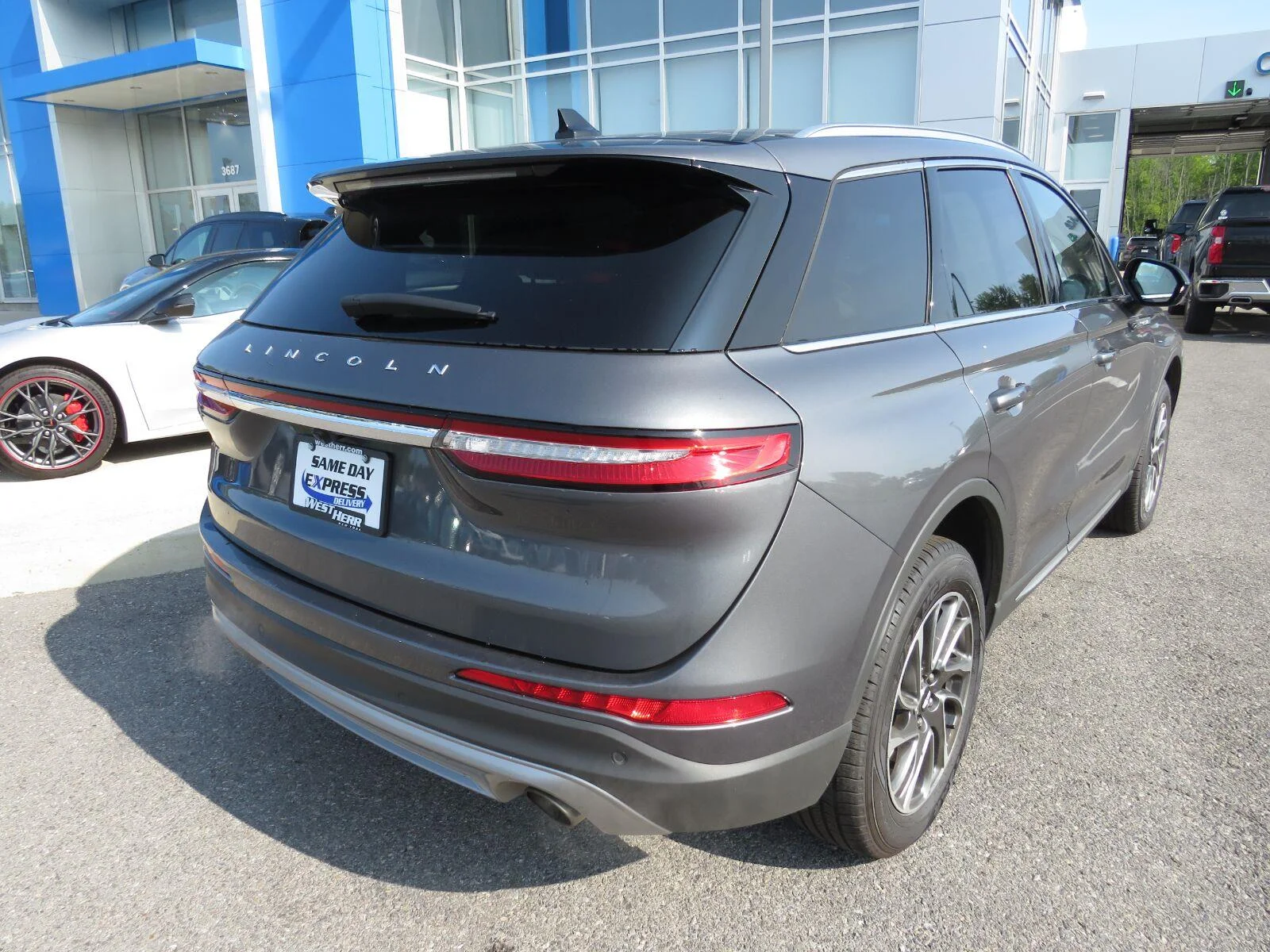 Used 2022 Asher Gray Metallic Clearcoat Lincoln Standard image 4