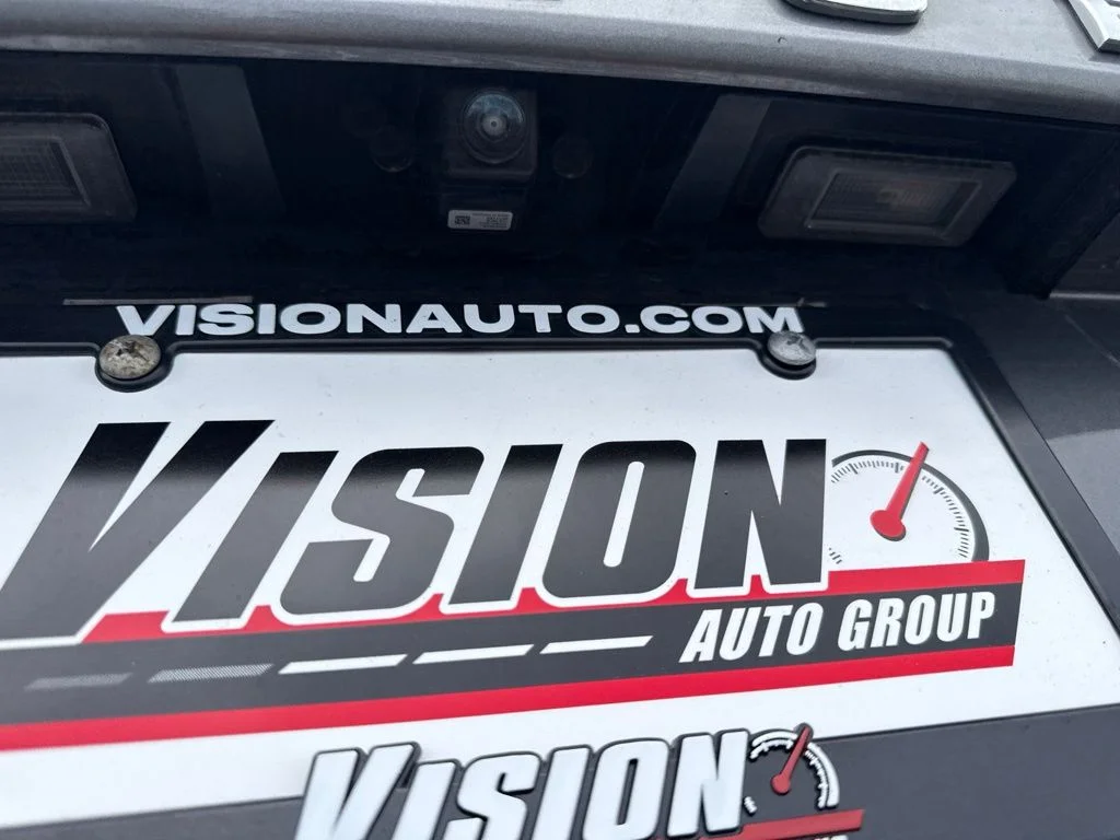 Used 2021 Gray Nissan Platinum image 16