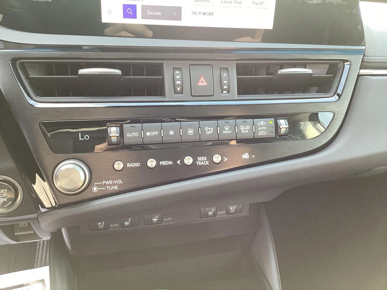 Used 2023 Matador Red Mica Lexus ES 350 image 22