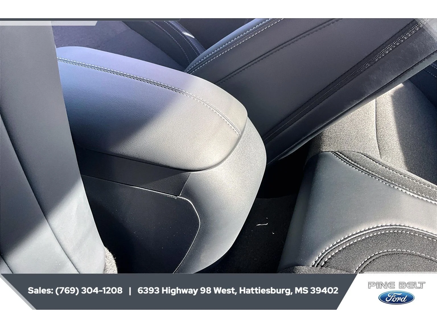 New 2026 Avalanche Gray Ford EcoBoost® Fastback image 24