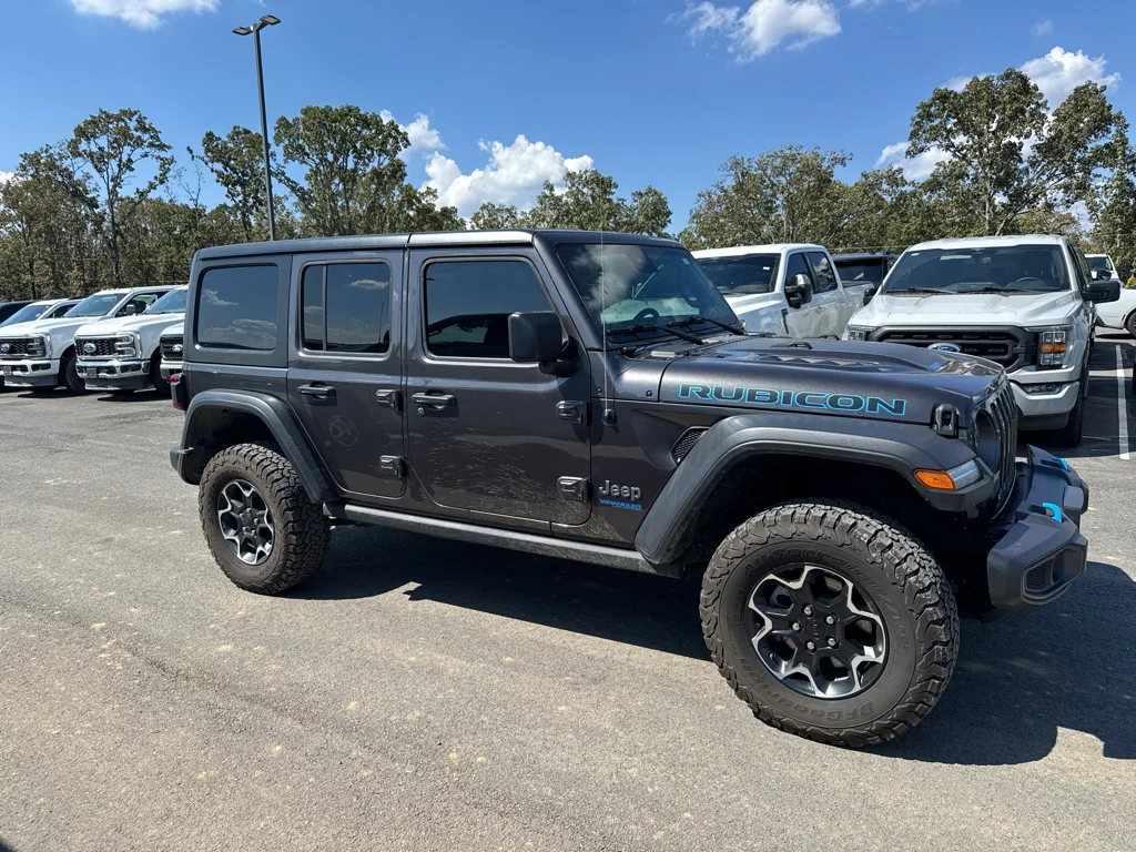 Used 2021 Granite Crystal Clearcoat Metallic Jeep Unlimited Rubicon image 4