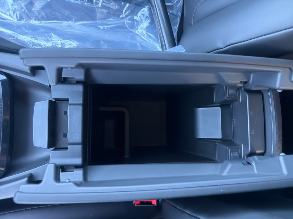 New 2026 Nissan Rogue Dark Armor 4D Sport Utility