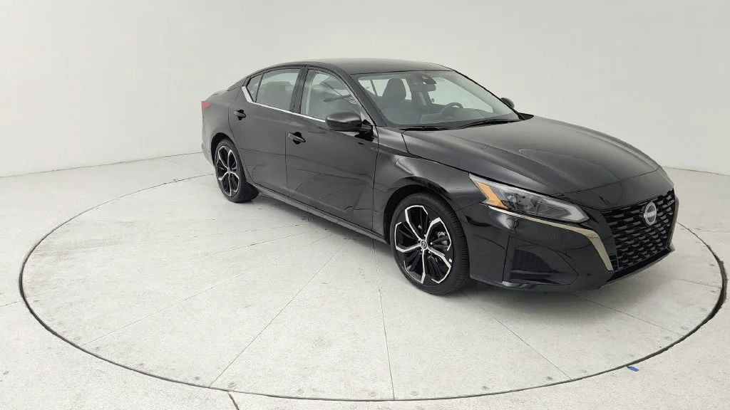 2025 Nissan Altima