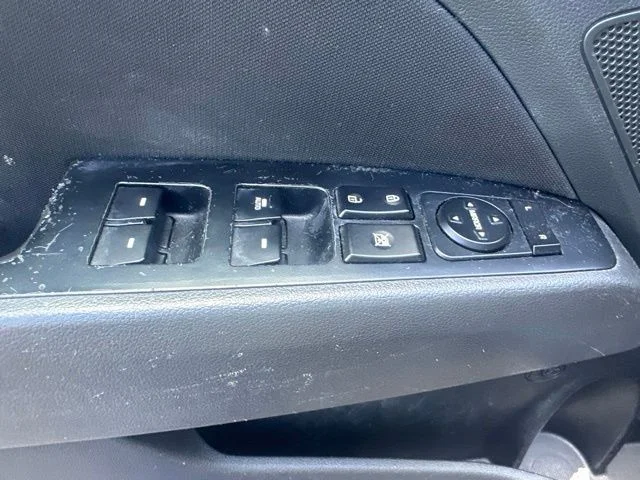 Used 2017 Blue Hyundai Value Edition image 8