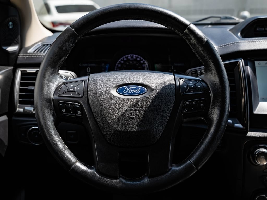 Used 2021 Cactus Gray Ford Lariat image 41